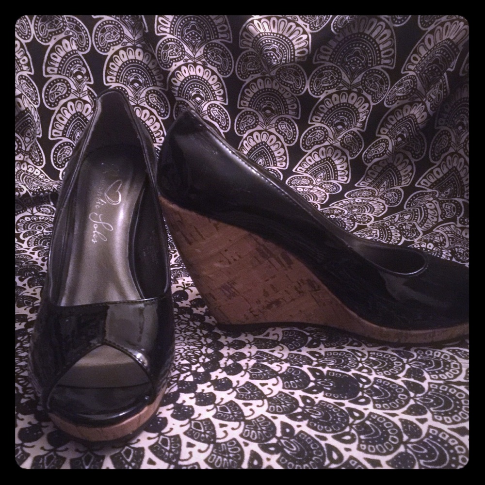 Peep Toe Wedge!